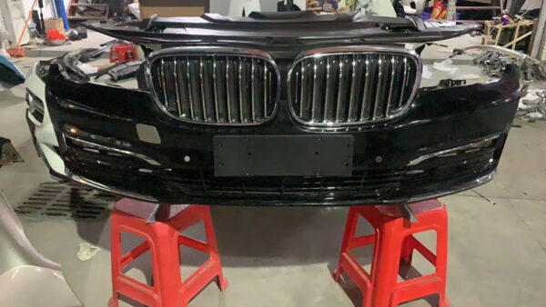 BMW G12 Front Bumper Old Model