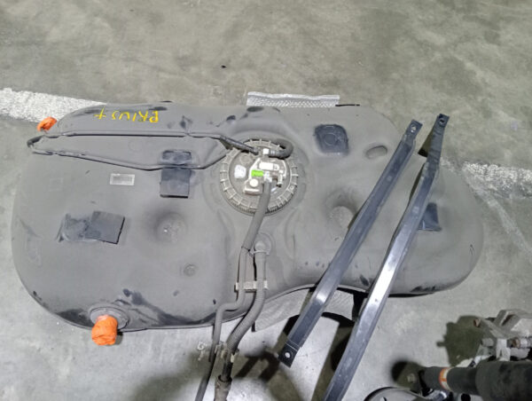Toyota Prius+ Fuel Tank