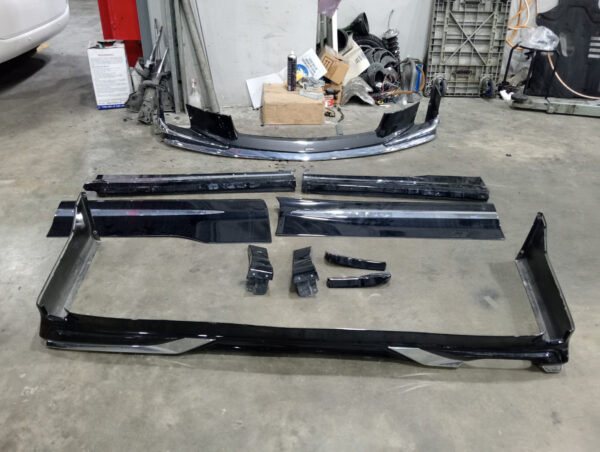 Toyota Alphard Body Kit Full Set