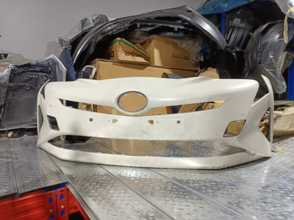 Toyota Prius Front Bumper Cover Panel 2016-2018