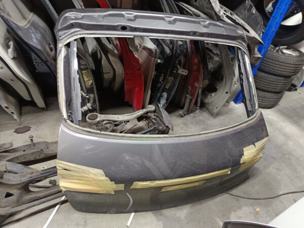 Porsche Macan Rear Bonnet