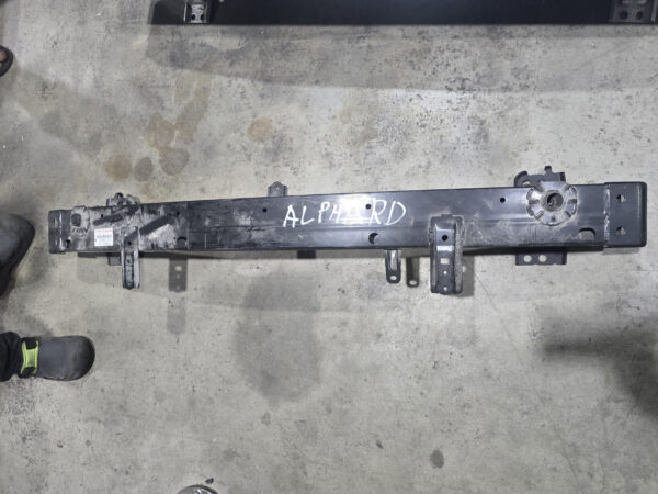 Toyota Alphard Reinforcement