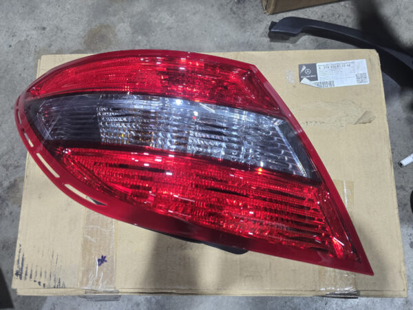 Mercedes-Benz C180 Tail Light