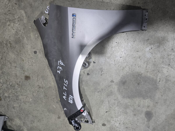 Toyota Altis Fender LH