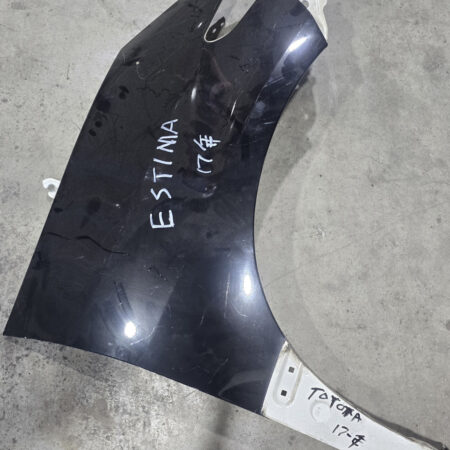Toyota Estima Fender RH